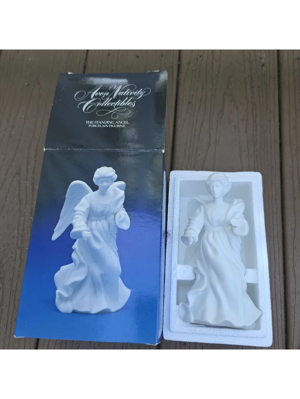 Avon Standing Angel Nativity Figurine 1987 White Porcelain Vintage Christmas